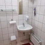 Centrum Etterem Es Panzio Πανσιόν Őriszentpéter