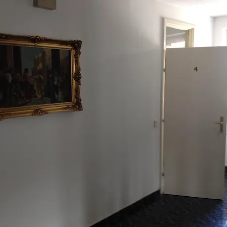 Centrum Etterem Es Panzio