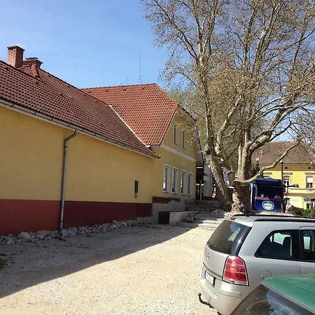 Gasthof Centrum étterem és Panzió